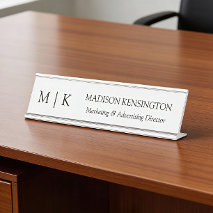 Minimalistisches Monogramm oder Logo hinzufügen Schreibtischnamensplakette