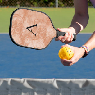 Minimalistisches Monogramm Orange-Holzkörnchen Pickleball Schläger