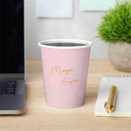 Minimalistisches Monogramm Schrift rosa Pappbecher