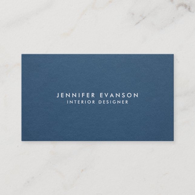 Minimalistisches Navy Blue Modernes und Beruflich Visitenkarte (Vorderseite)