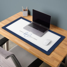Minimalistisches Navyblau-Script-Zwei-Rahmen-Monog Schreibtischunterlage