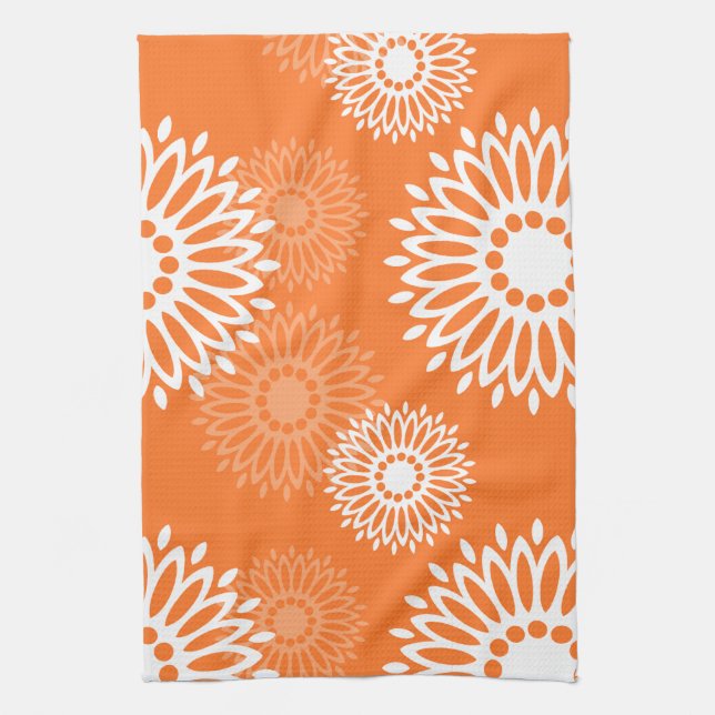 Minimalistisches Orange Mandala Geometrisches Must Handtuch (Vertikal)