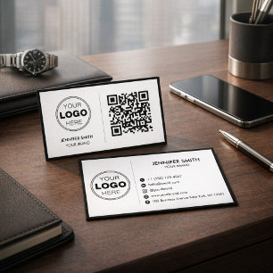 Minimalistisches QR-Executive-Branding-Design Visitenkarte