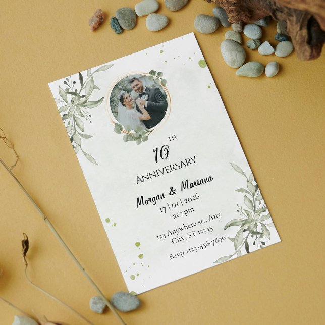 Minimalistisches Rustikales Foto zum Jahrestag Einladung (Von Creator hochgeladen)