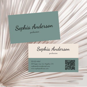 Minimalistisches Salbeigrün und Creme-QR-Code Visitenkarte