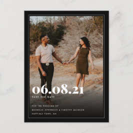 Minimalistisches Schwarz-weißes Foto Save the Date Ankündigungspostkarte