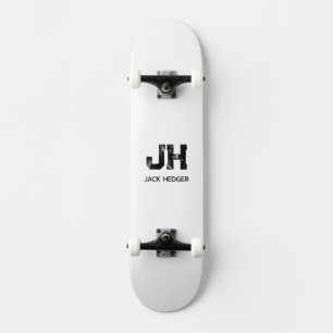 MINIMALISTISCHES SCHWARZES ZWEI-BUCHSTABEN-MONOGRA SKATEBOARD