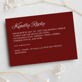 Minimalistisches Script Crimson Red Wedding RSVP Karte