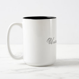 Minimalistisches Script Lovely 3d Monogram Zweifarbige Tasse