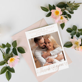 Minimalistisches Script Personalisiert Wedding Dan Folien Feiertagspostkarte