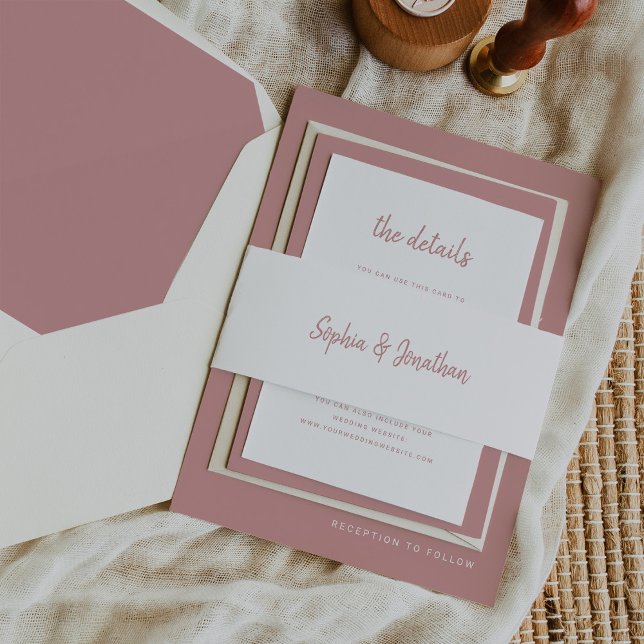 Minimalistisches Skript | Hochzeit von weißer und  Einladungsbanderole (An elegant, white and dusty pink belly band)
