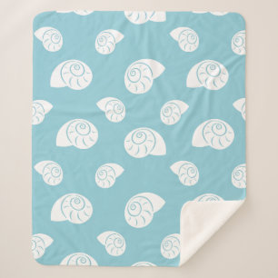 Minimalistisches Spiralen-Meeresschalen-Küstenmust Sherpadecke