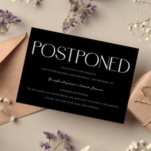 Minimalistisches verspätetes Hochzeitsupdate Schwa Einladung
