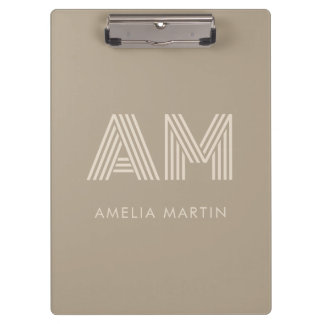 Minimalistisches Warmes Taupe-Ästhetik-Monogramm Klemmbrett