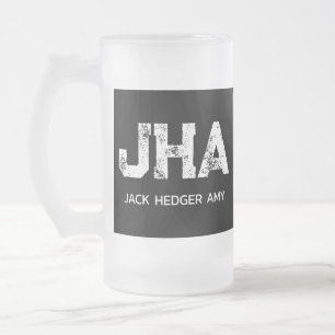 MINIMALISTISCHES WEIßES DREIBUCHSTABEN-MONOGRAMM-N MATTGLAS BIERGLAS