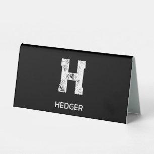 MINIMALISTISCHES WEIßES EIN-BUCHSTABEN-MONOGRAMM N TISCHAUFSTELLER 