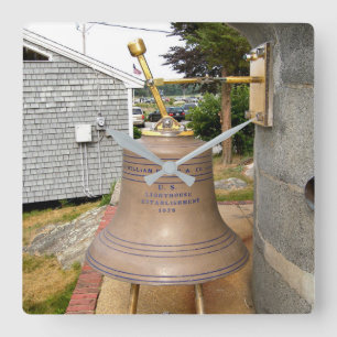 Minots Ledge Lighthouse Fog Bell Square Wall Clock Quadratische Wanduhr