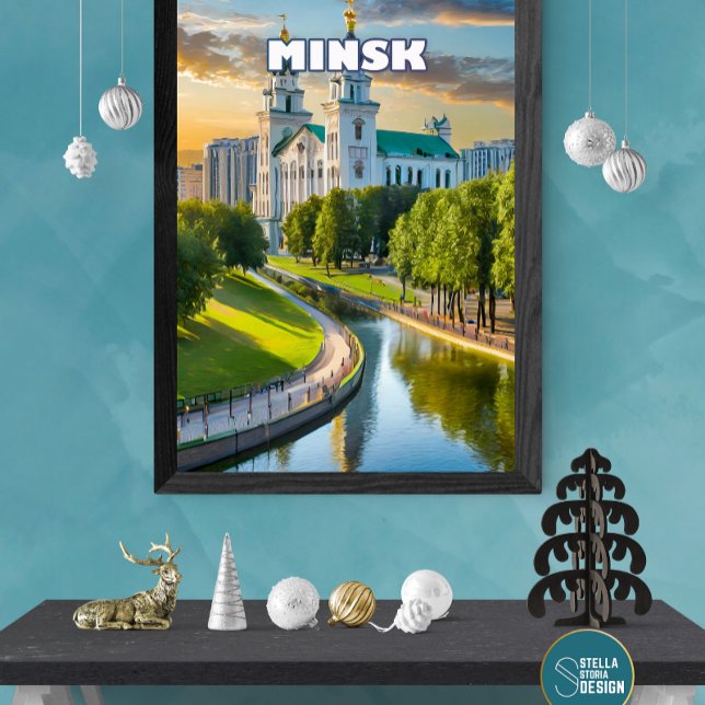 Minsk enthüllt, diskret und majestätisch poster (Von Creator hochgeladen)