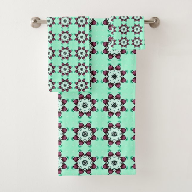 Mint green geometric mandala pattern Towel (En situation)