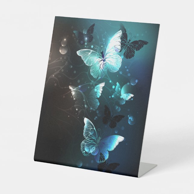 Mint-Night-Schmetterlinge Sockelschild (Vorderseite)