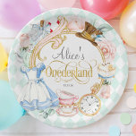 Mint, Onederland, Girl 1. Geburtstags-Teeparty Pappteller<br><div class="desc">Diese köstliche "Alice Onederland" Papiertüte ist eine charmante Ergänzung zu den ersten Geburtstagsfeiern eines Mädchens. Der Teller mit einem skurrilen Thema Alice in Wonderland ist mit ikonischen Elementen aus der geliebten Geschichte geschmückt, die auf einem weichen rosa Hintergrund gesetzt sind. Die zarten Minzakzente im gesamten Design ergänzen die spielerische und...</div>