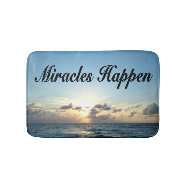 MIRACLES HAPPEN BADEMATTE (Vorderseite)