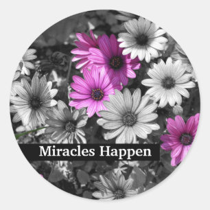 Miracles Happen Daisies Inspiration Runder Aufkleber