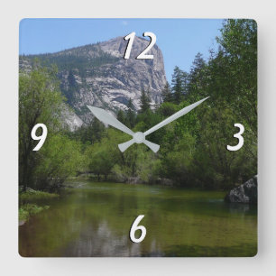 Mirror Lake I im Yosemite National Park Quadratische Wanduhr