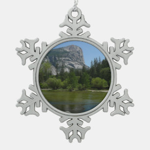 Mirror Lake II im Yosemite National Park Schneeflocken Zinn-Ornament