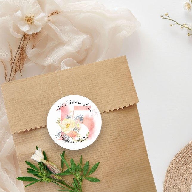 Mis Quince Anos Blush Pink Aquarellblume 15 Runder Aufkleber (Mis Quince stickers from my Blush Pink Number 15 Quinceanera collection
)