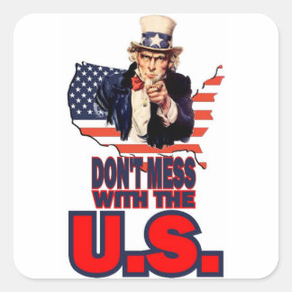 Misch dich nicht mit den USA. Quadratischer Aufkleber