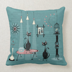 Mischief Mid Century Kitty Family ©studioxtin Kissen