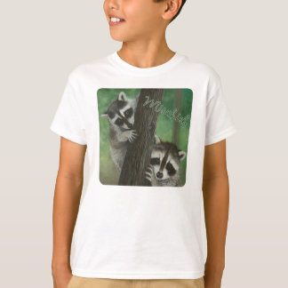 Mischief Raccoon über ein Shirt