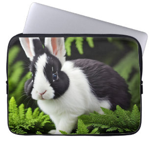 Mischief the Black and White Bunny, Laptopschutzhülle