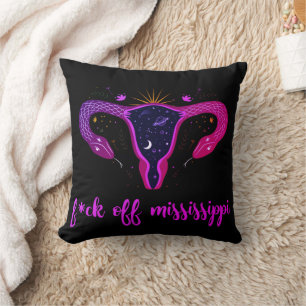 Mississippi Abortion Ban Celestial Uterus Protest Kissen