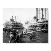 Mississippi River Steamboats am Dock