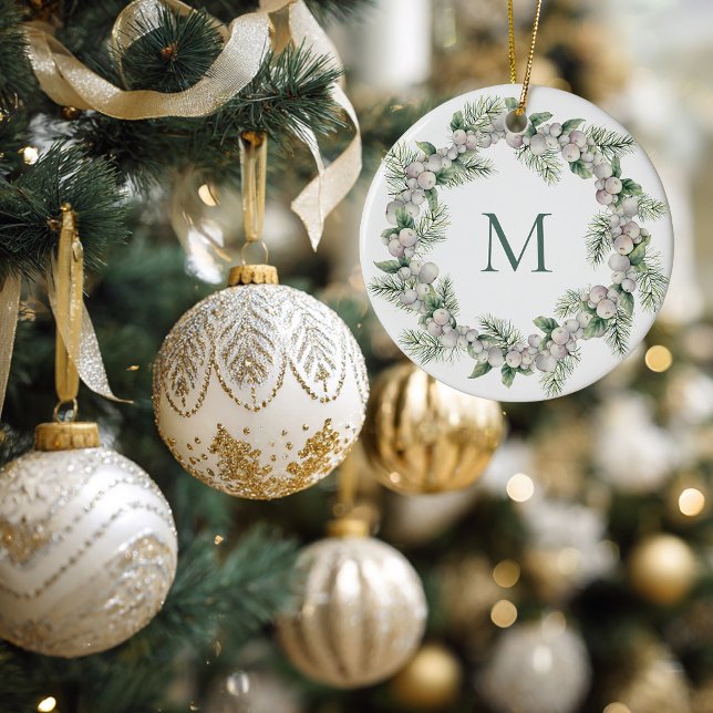 Mistletoe White Berry Mit Monogramm Kareth Weihnac Keramik Ornament (Mistletoe Monogrammed Christmas Ornament)