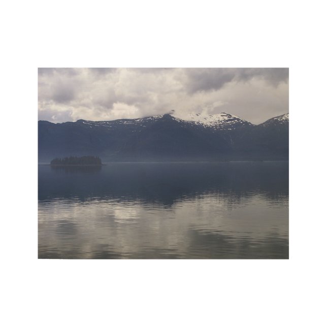 Misty Alaskan Sea in Shades of Blue Holzposter (Vorderseite)