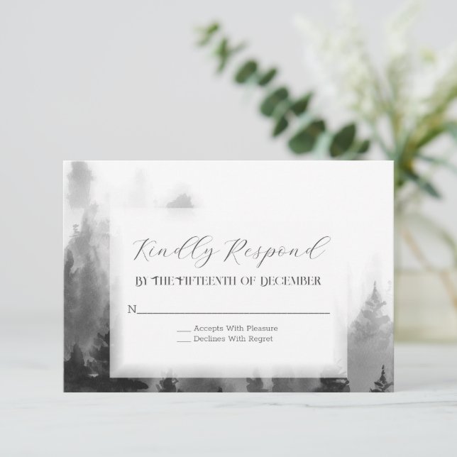 Misty Mountain Wedding RSVP Karte (Stehend Vorderseite)