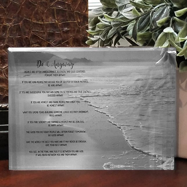 Misty Ocean Beach macht es auf jeden Fall Fotoblock (Von Creator hochgeladen)