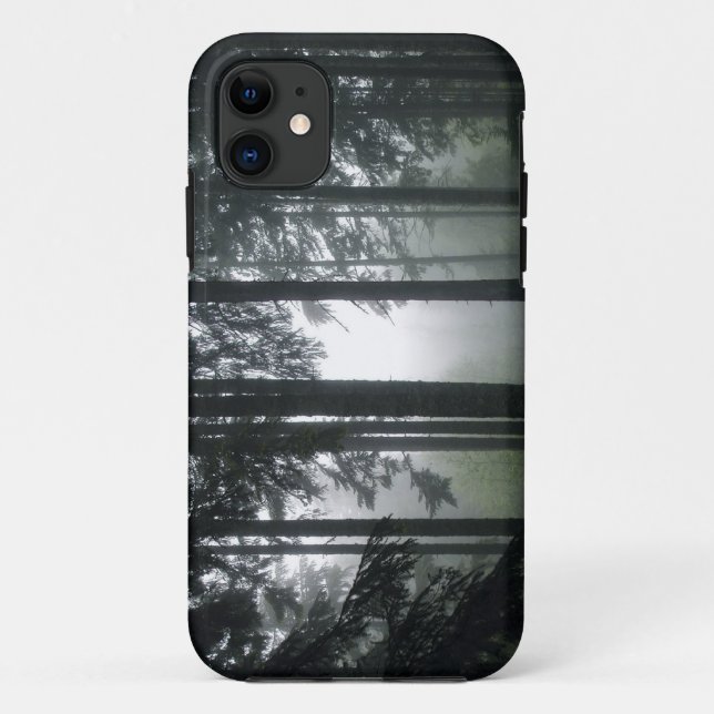 Misty PNW Rainforest Nature Scenerie Phone Case (Rückseite)