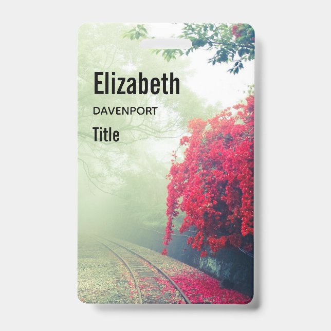 Misty Railroad Tracks Landschaftliches Foto Ausweis (Front)