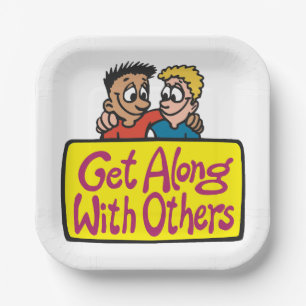 Mit anderen auskommen Freunde Freundlichkeit und E Pappteller