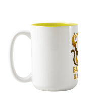 Mit Bananen und Kaffee-Tasse versorgt