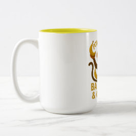 Mit Bananen und Kaffee-Tasse versorgt Zweifarbige Tasse