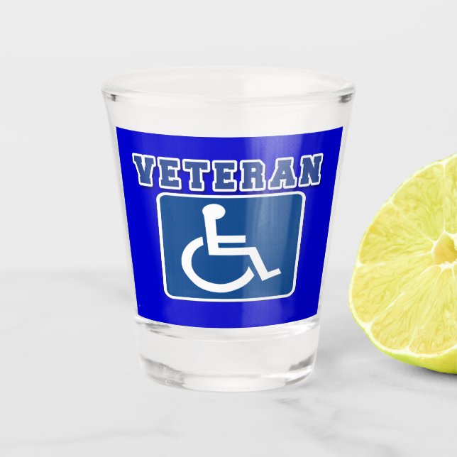 Mit Behinderung behinderter Veteran Schnapsglas (Vorderseite)