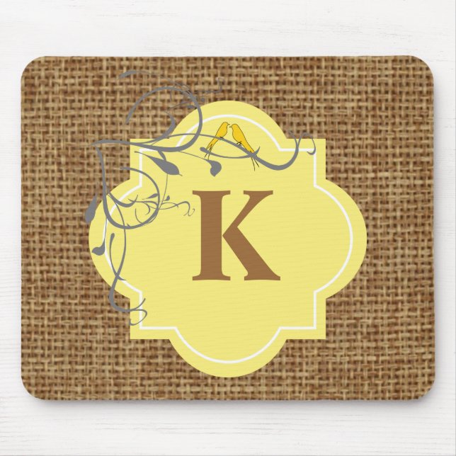 Mit Blumen und Leinwand mit Monogramm Mousepad (Vorne)
