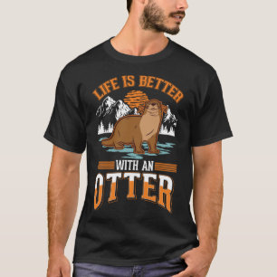 mit einem Otter T-Shirt