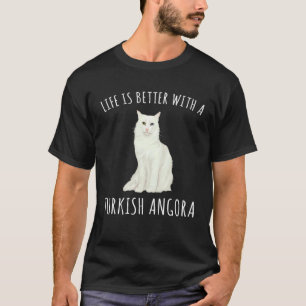 Mit einer Türkischen Angora-Katze T-Shirt