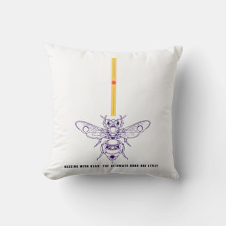 Mit Gear zaubern: Robo-Bee Style! Kissen